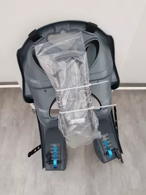 Otroški sedež za kolo z nosilcem moder